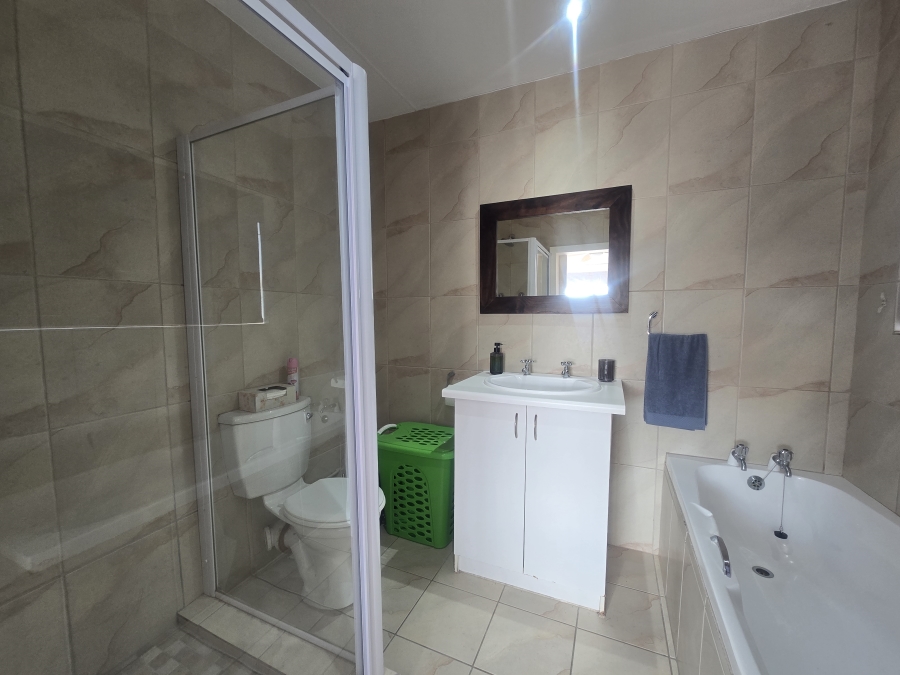 4 Bedroom Property for Sale in West Beach Eastern Cape